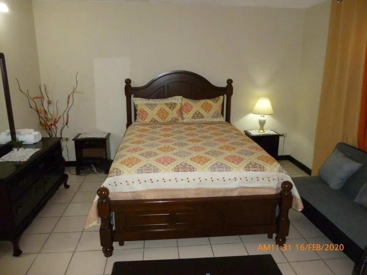 **** Hotel Sandcastles Holiday #C9 Ocho Rios Jamaica