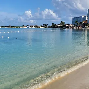 Sandcastles Resort, Lägenhetshotell